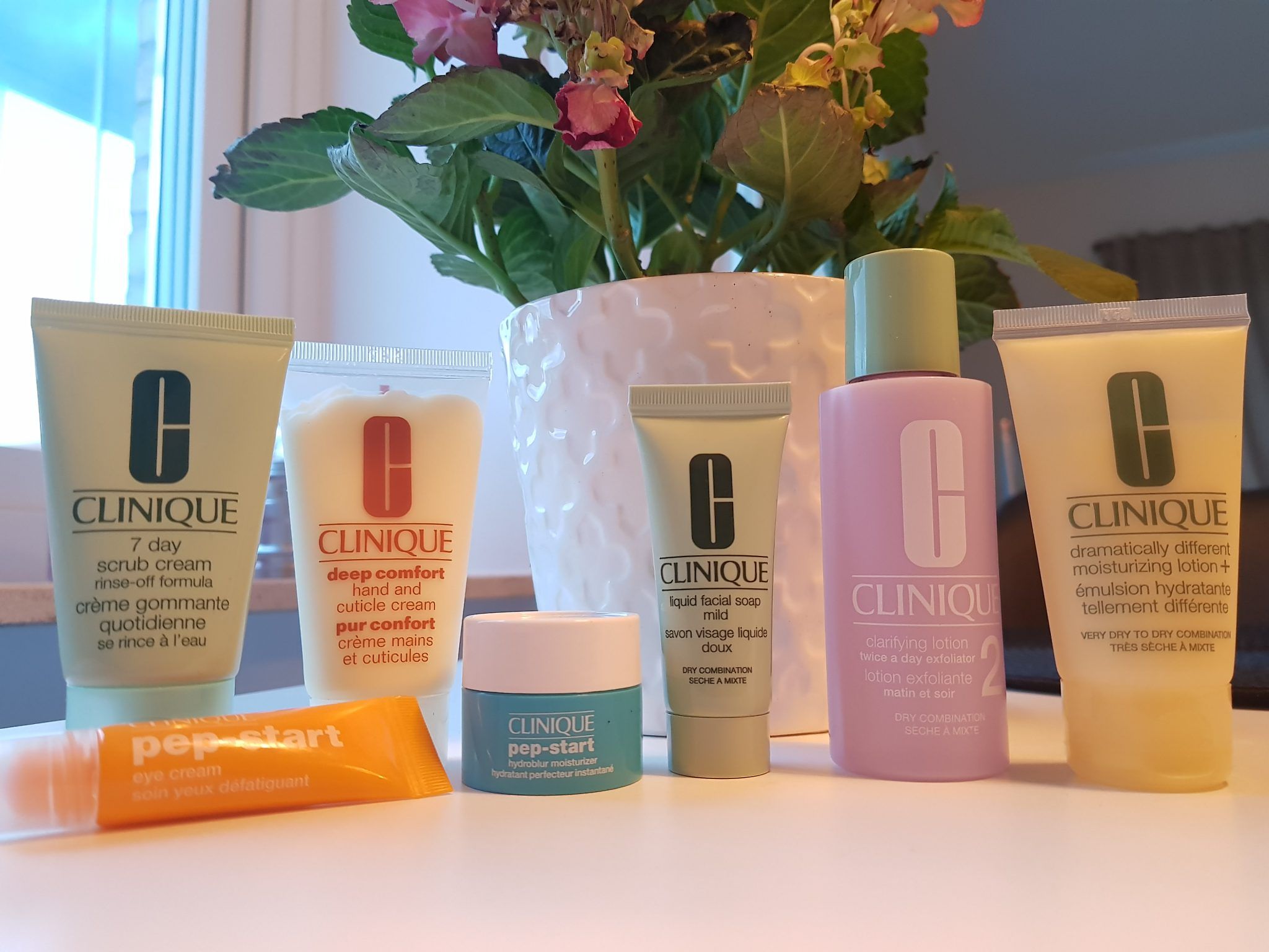 Clinique – Ta hand om huden