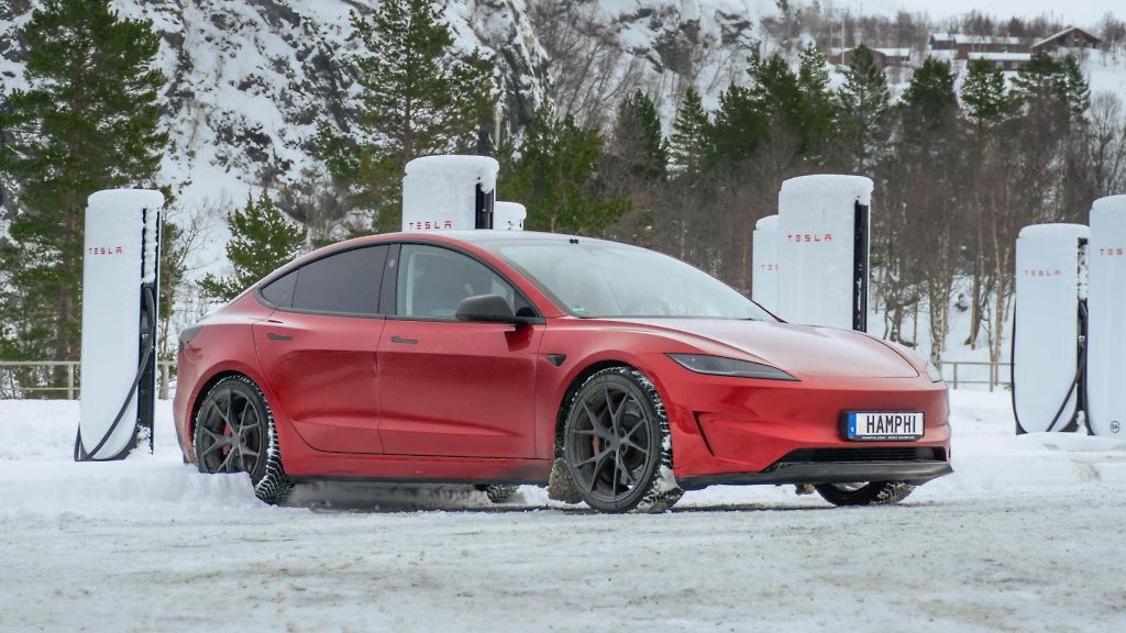 Uppgradera din Tesla med Hamphi!