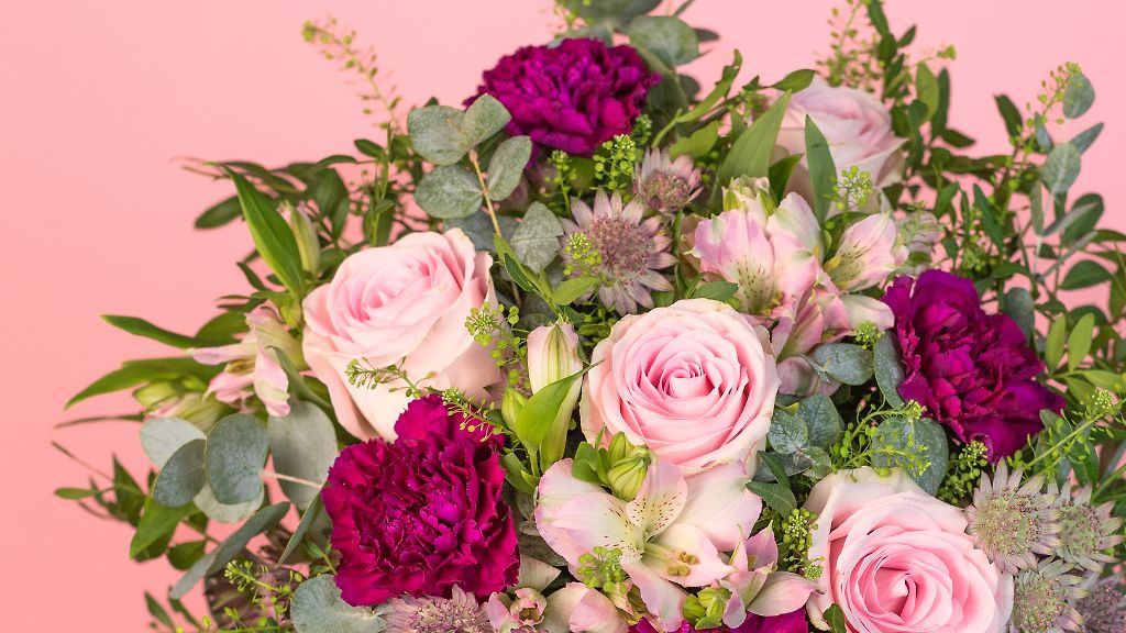 Beställ midsommarblommor
