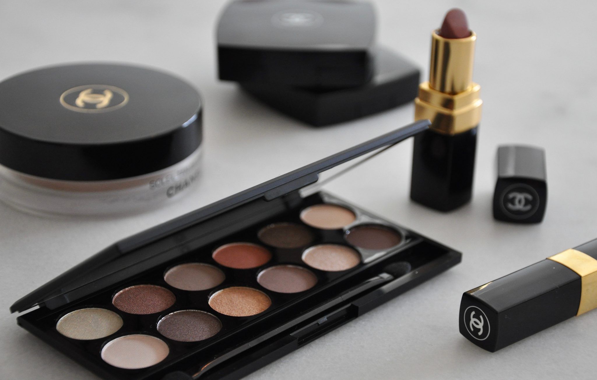 Sleek Makeup – I Divine A New Day